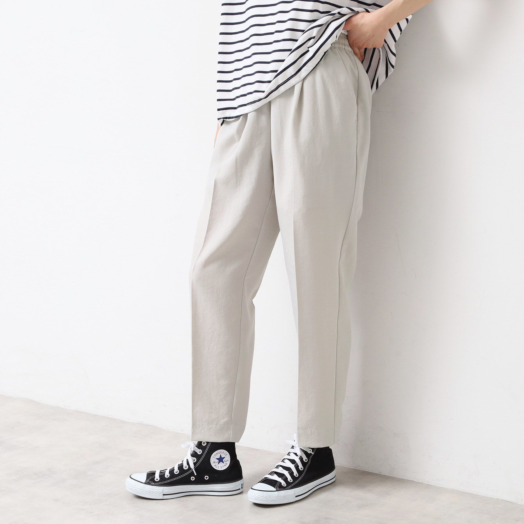 Dessin「【ウエストゴム・洗える】センターライン入りテーパードパンツ（XS～L）」|その他|