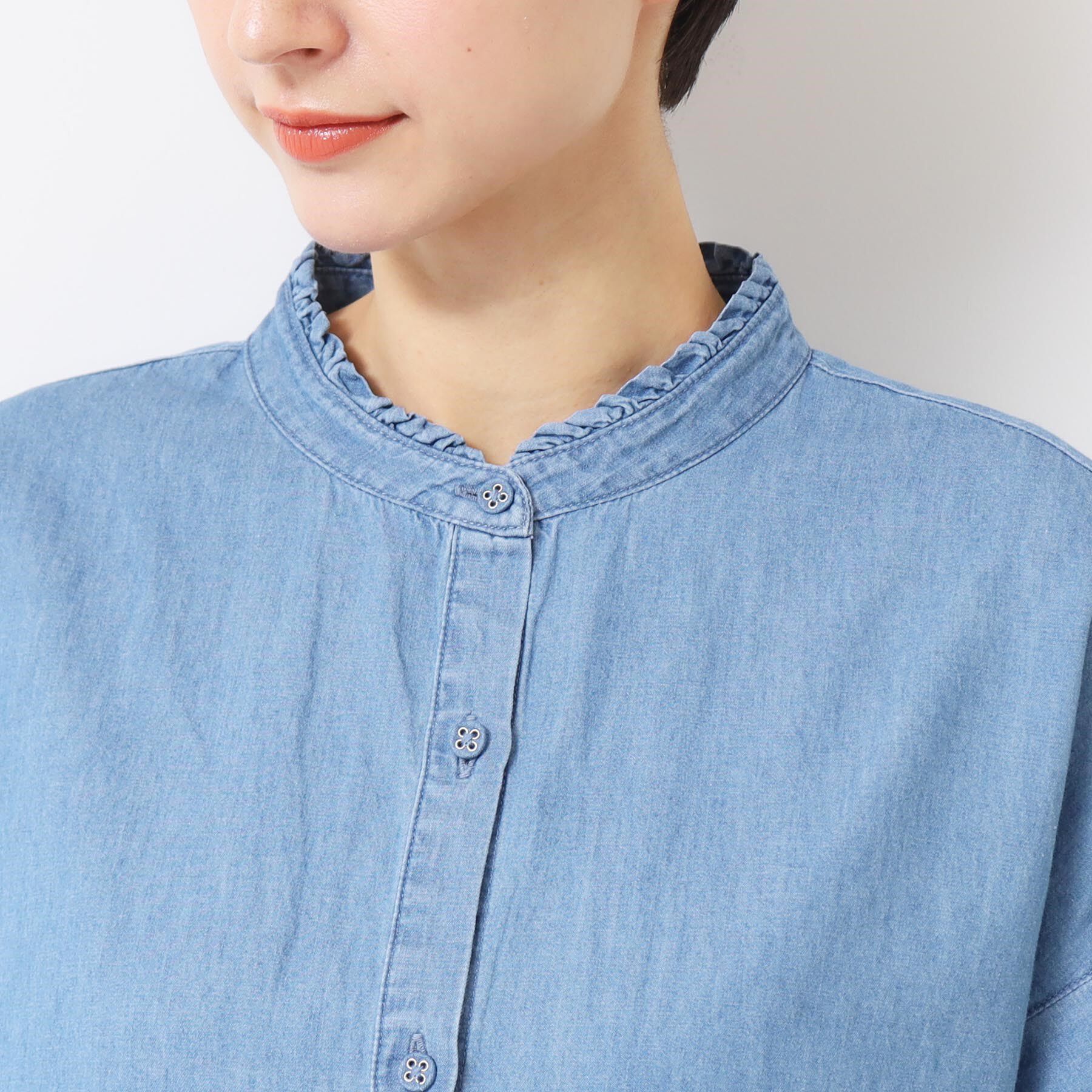 Dessin「【洗える】リネンブレンドデニムフリルシャツ」|シャツ・ブラウス|