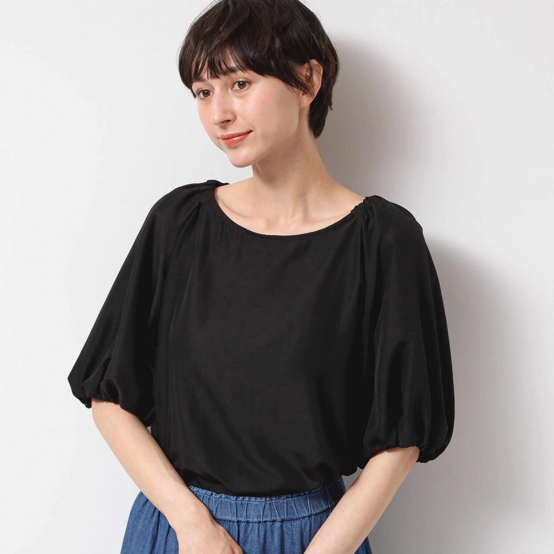 Dessin「【洗える】バッグギャザー入り五分袖ボリュームブラウス」|シャツ・ブラウス|