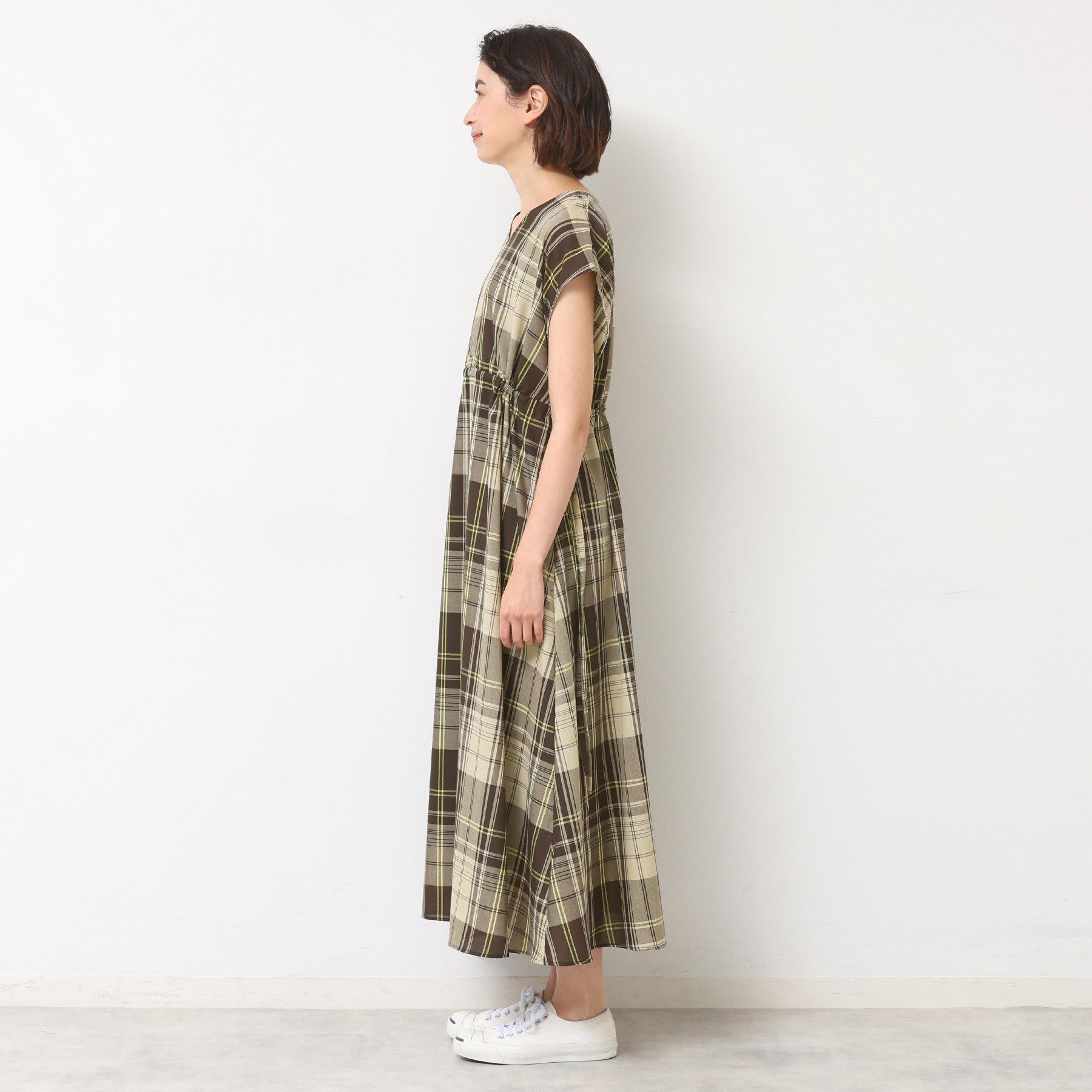 Dessin「【リンクコーデ・洗える】ウエストドロスト付きチェック柄ワンピース」|ワンピース|