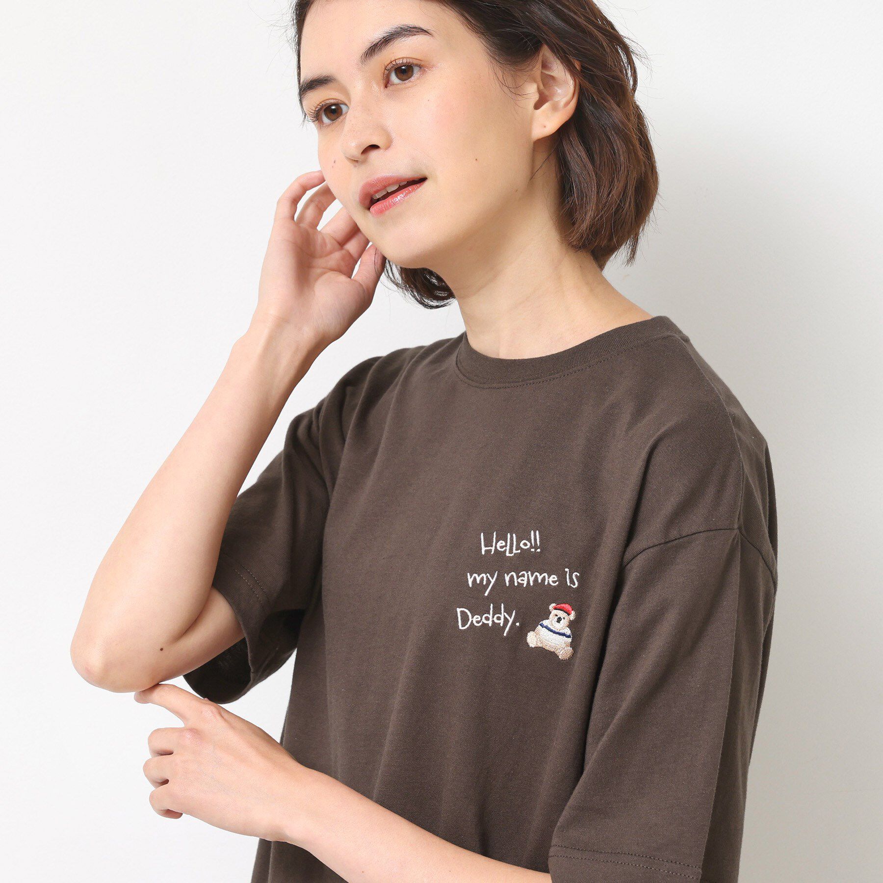 Dessin「【ユニセックス・洗える】Deddy刺繍入り オーガニックコットンTシャツ」|Tシャツ・カットソー|