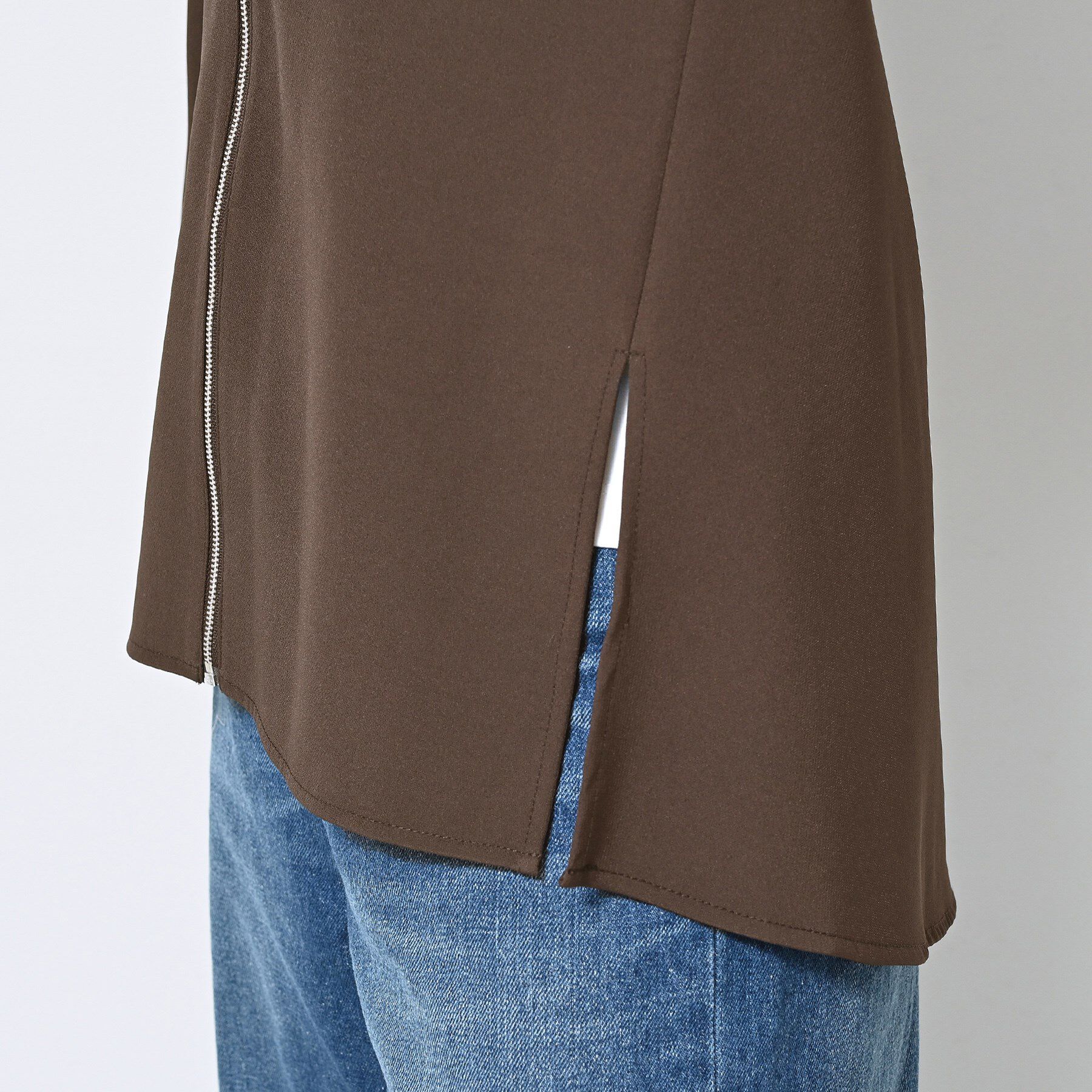 Dessin「【セットアップ可/洗える】サイドスリットVネックジレ」|ベスト・ジレ|