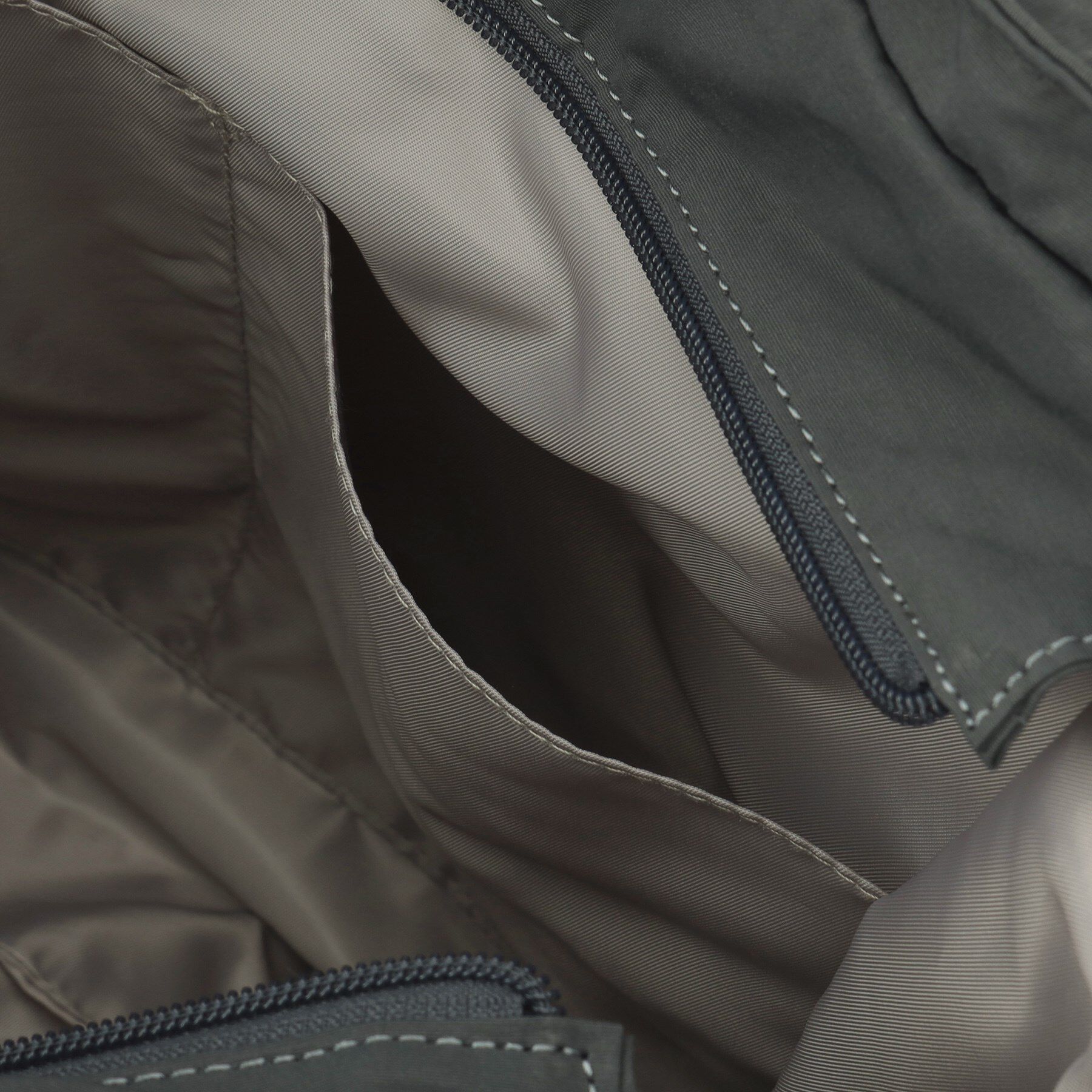 Dessin「【ユニセックス/2WAY/A4収納可】中綿入りトートバッグ」|トートバッグ|