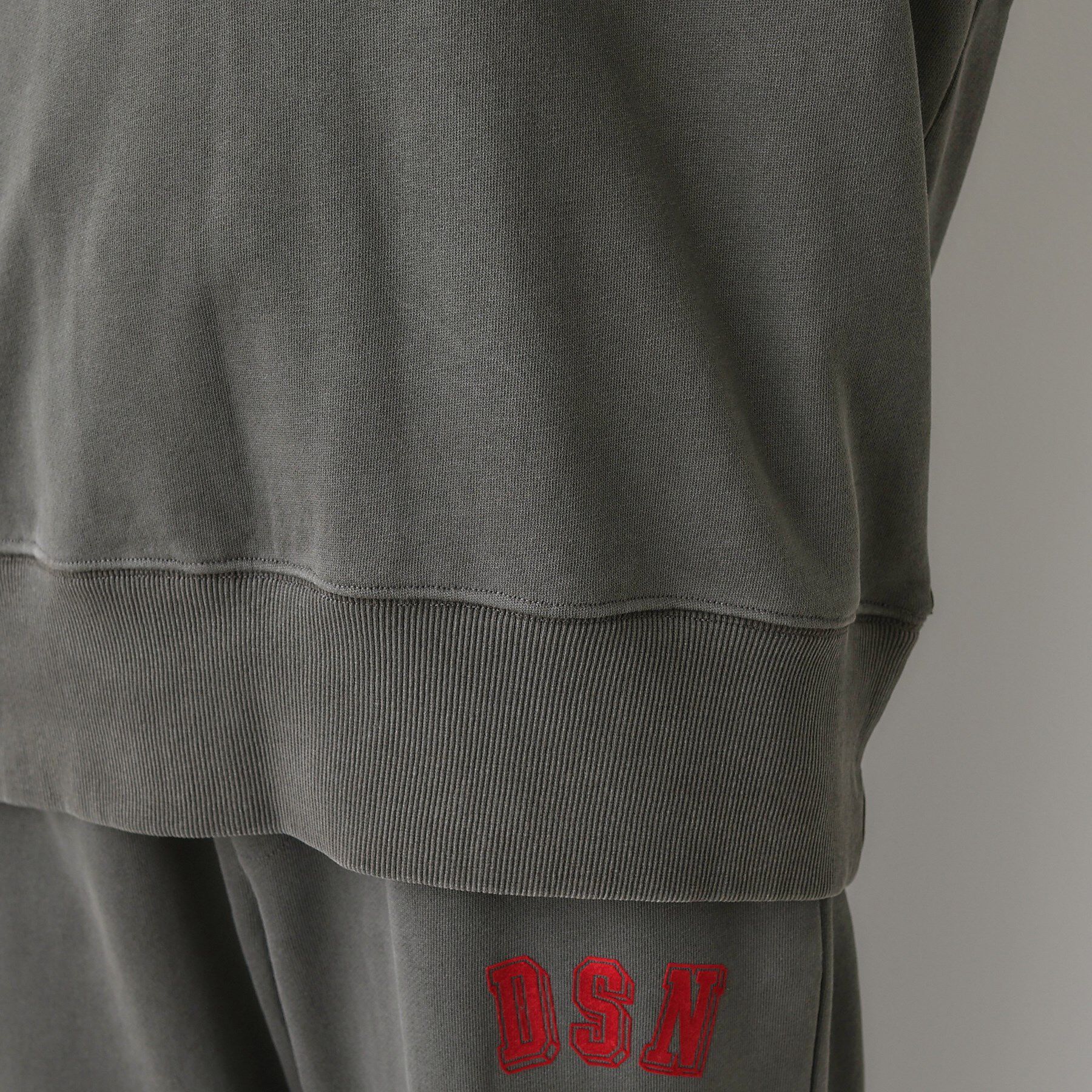 Dessin「【ユニセックス/セットアップ可】ピグメント裏毛スウェット」|パーカー|