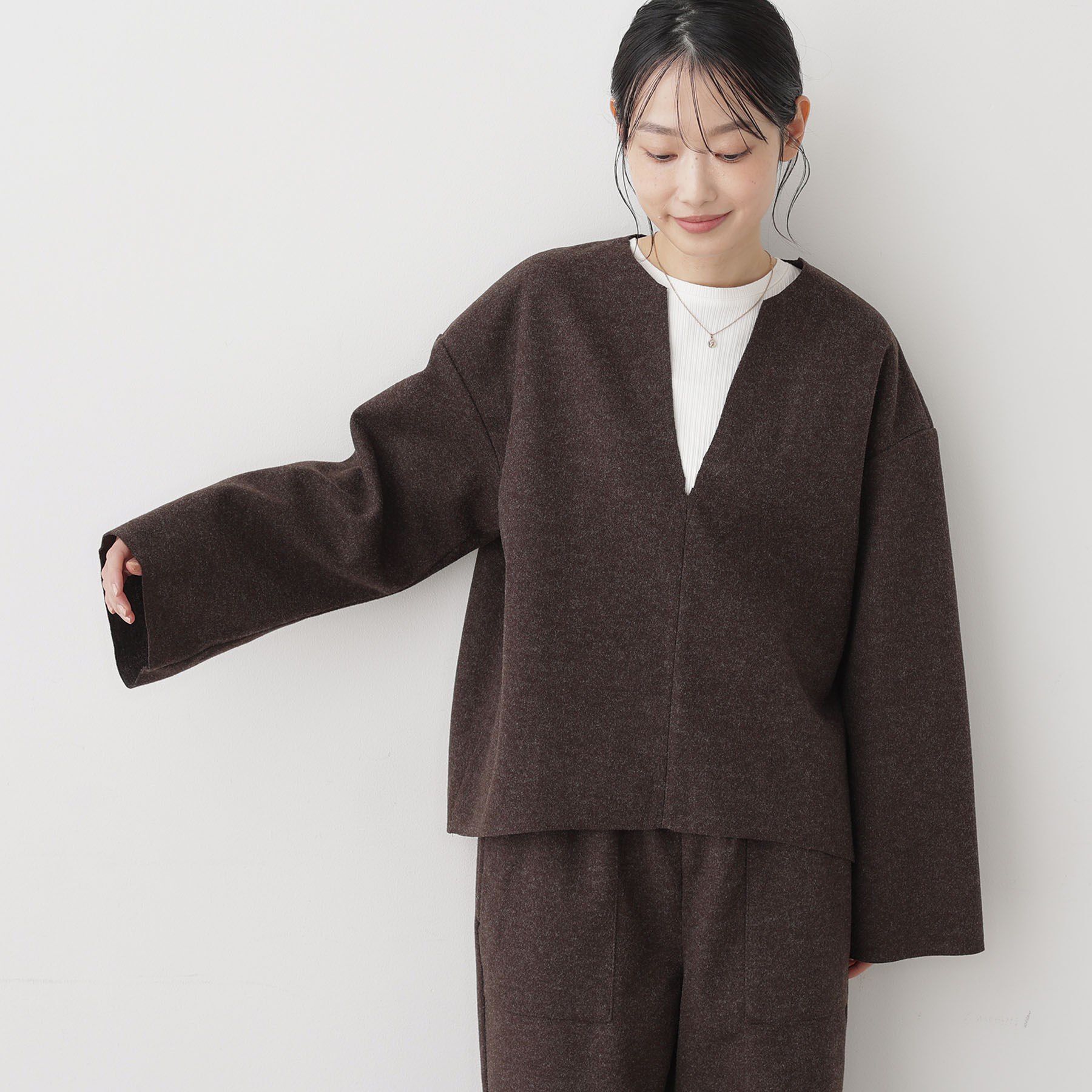 Dessin「【セットアップ可/洗える】Vネックメルトンジャージ」|シャツ・ブラウス|