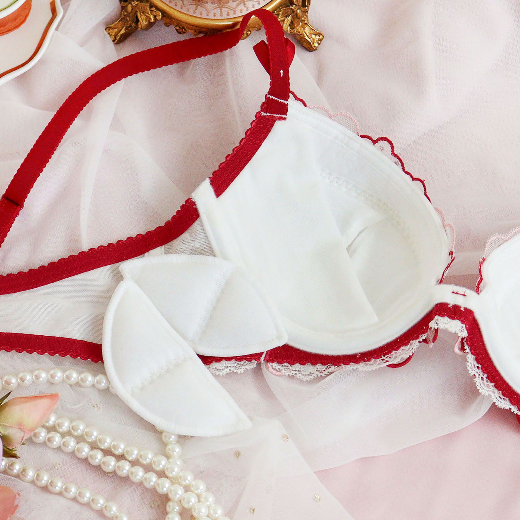 Risa Magli「ヘルティー ブラジャー (B-C) ＜リサマリミラクル谷間ブラ＞」|インナー|