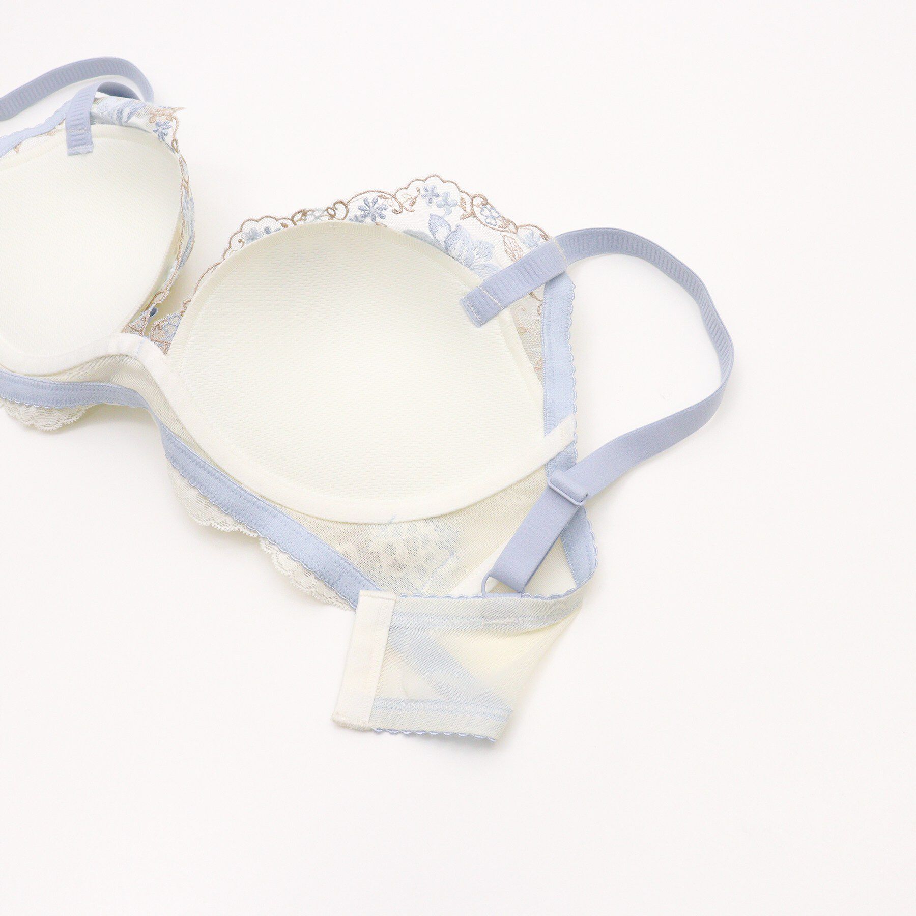 Risa Magli「フルーリ ノンワイヤーブラ (G) ＜メロフィータイプ＞」|インナー|