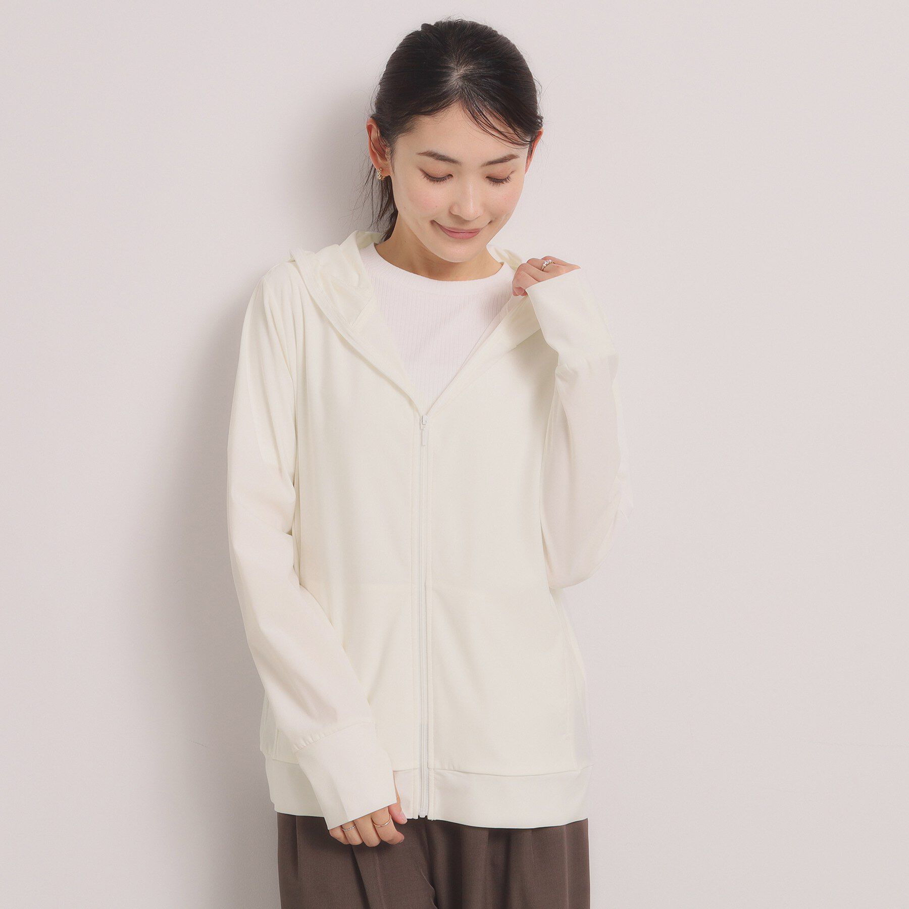 ITS&rsquo;DEMO「【遮熱／UVケア／接触冷感／吸水速乾】本気のUV対策多機能パーカー」|パーカー|