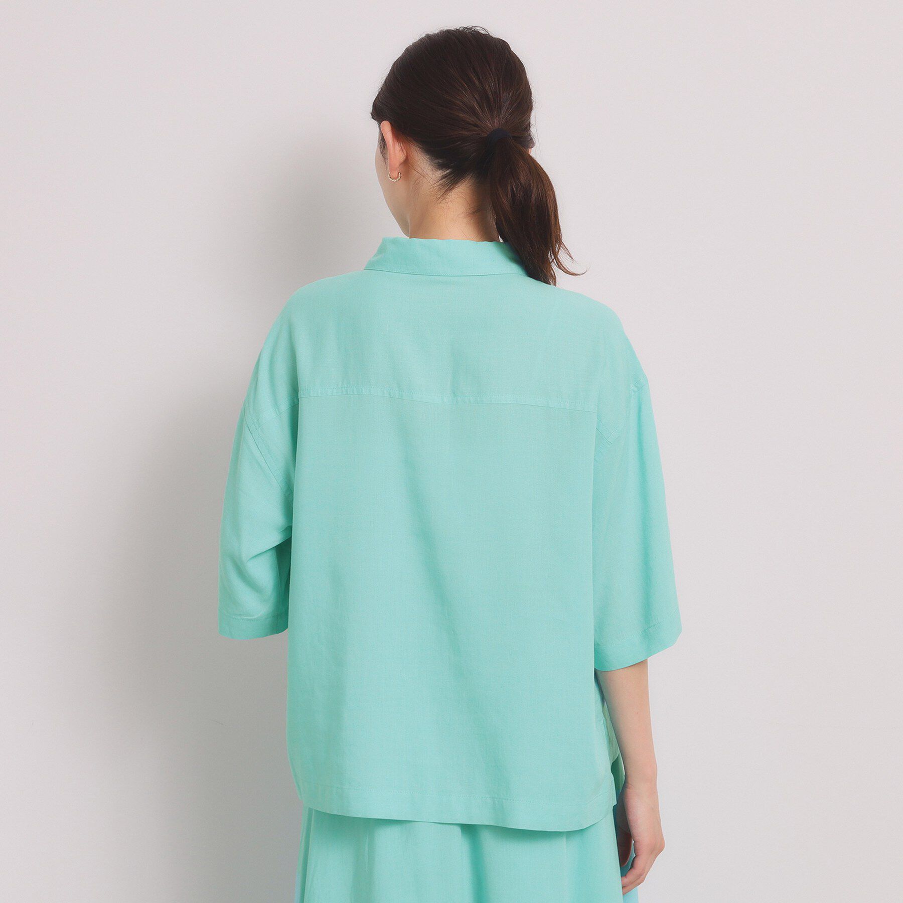 ITS&rsquo;DEMO「【手洗い可／セットアップ可】リネン混ポケット付きシャツ」|シャツ・ブラウス|