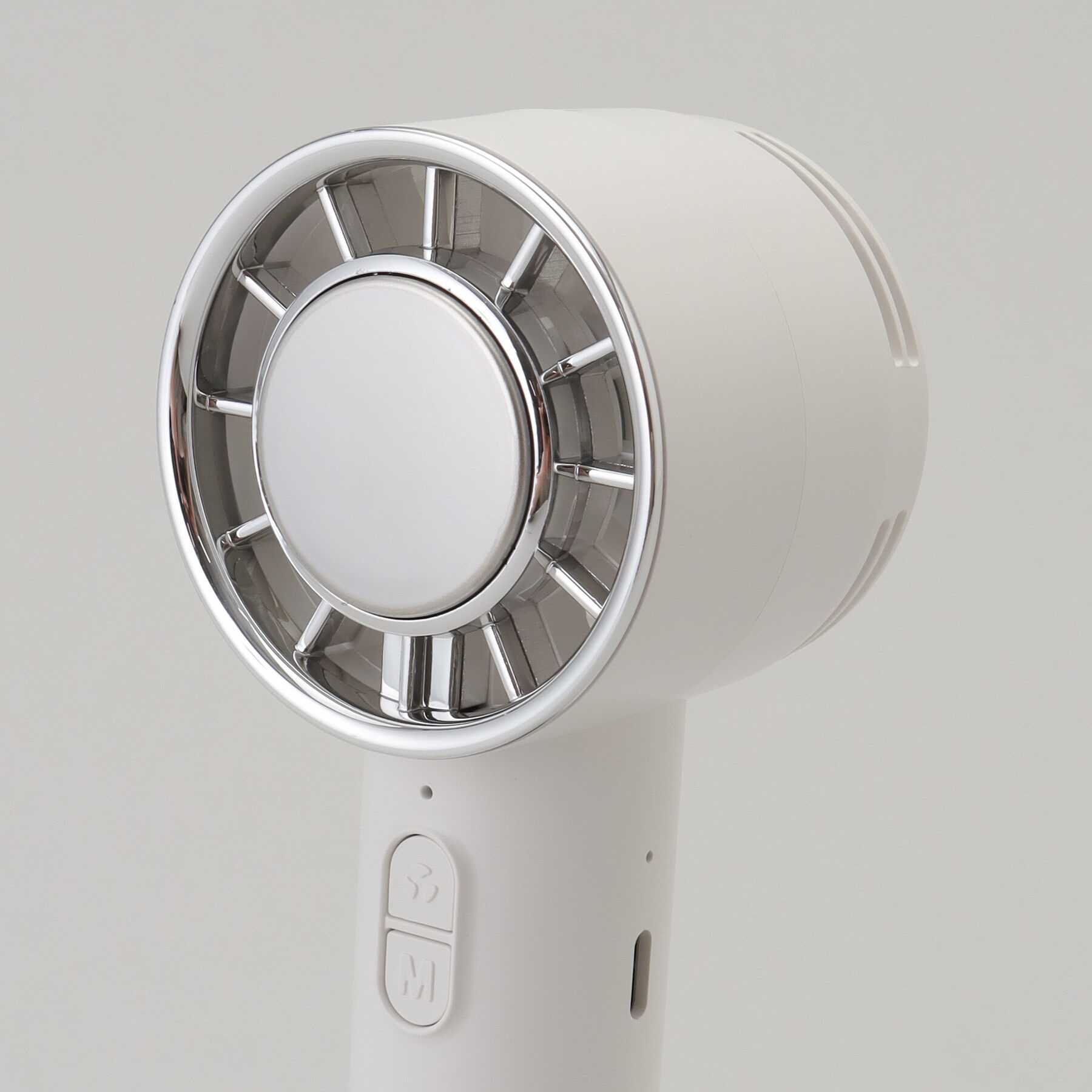 212 KITCHEN STORE「LIZDAYS冷却プレート3ｗayハンディファン スノーホワイト/シルバー」|その他|