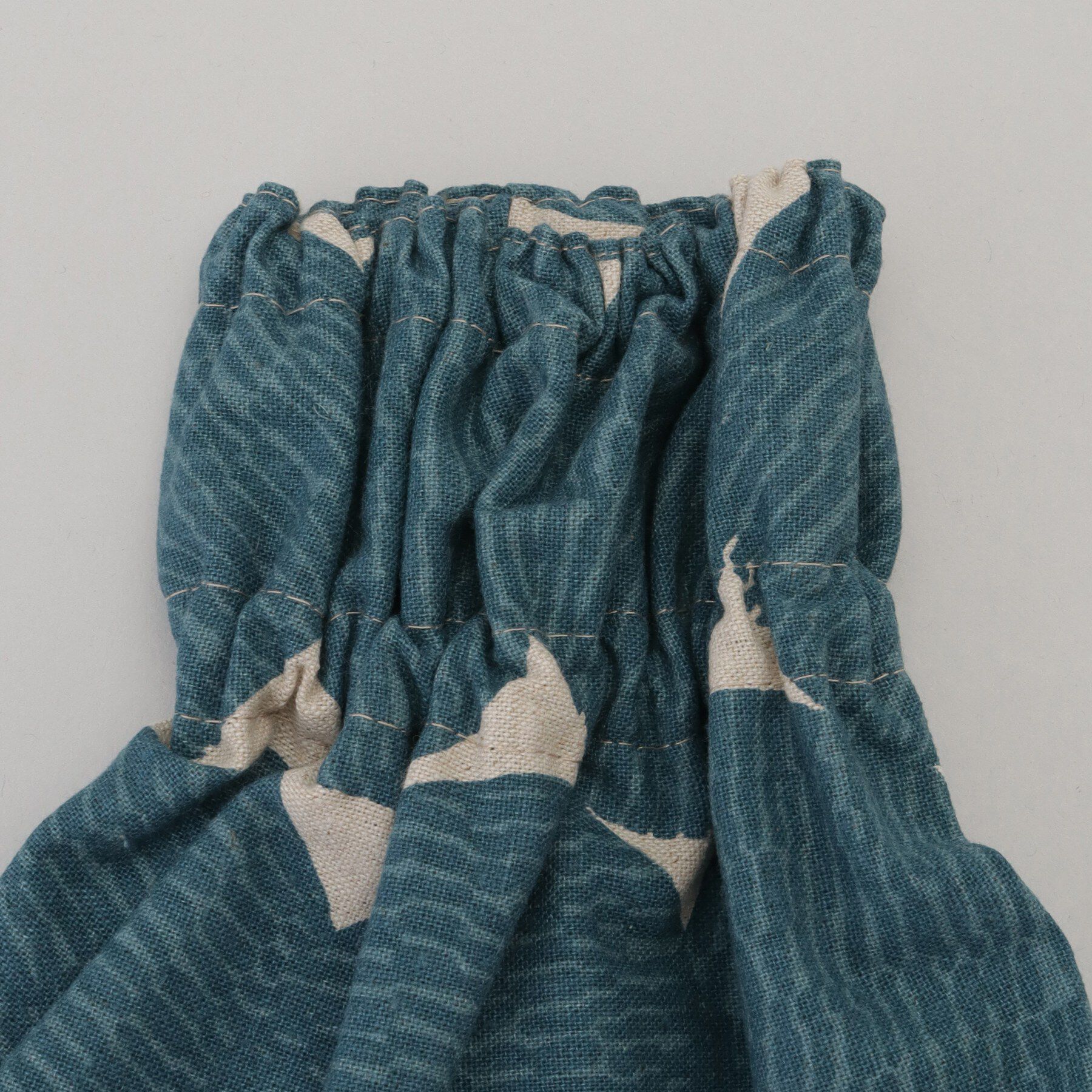 212 KITCHEN STORE「マルチアームカバー シマドット ブルー」|食器・キッチングッズ|