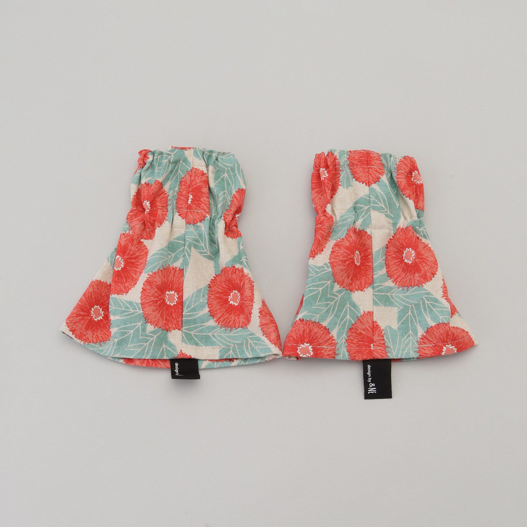 212 KITCHEN STORE「マルチアームカバー デイジー レッド」|食器・キッチングッズ|