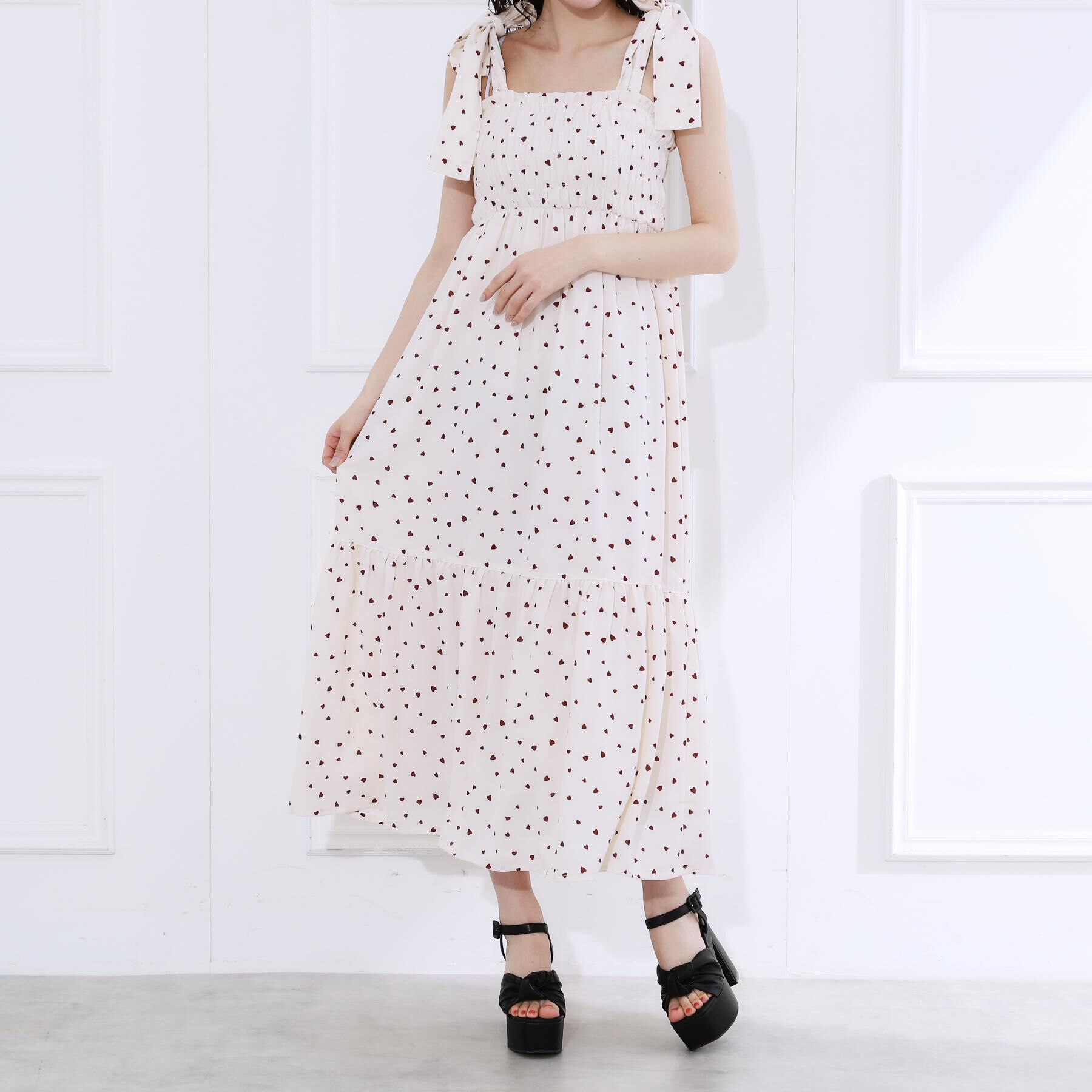 ESPERANZA「【ラク盛り／サンダル】リピーター続出／脚長美脚　ツイストリボンサンダル」|サンダル|