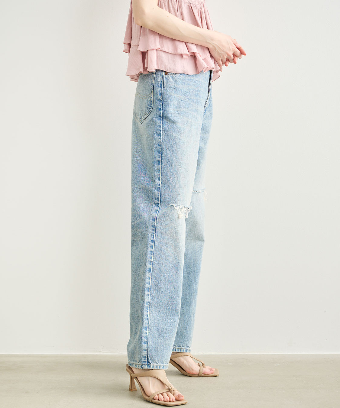 COCO DEAL「《COCO DEAL/Lee》ニースリットストレートデニムパンツ」|デニム|