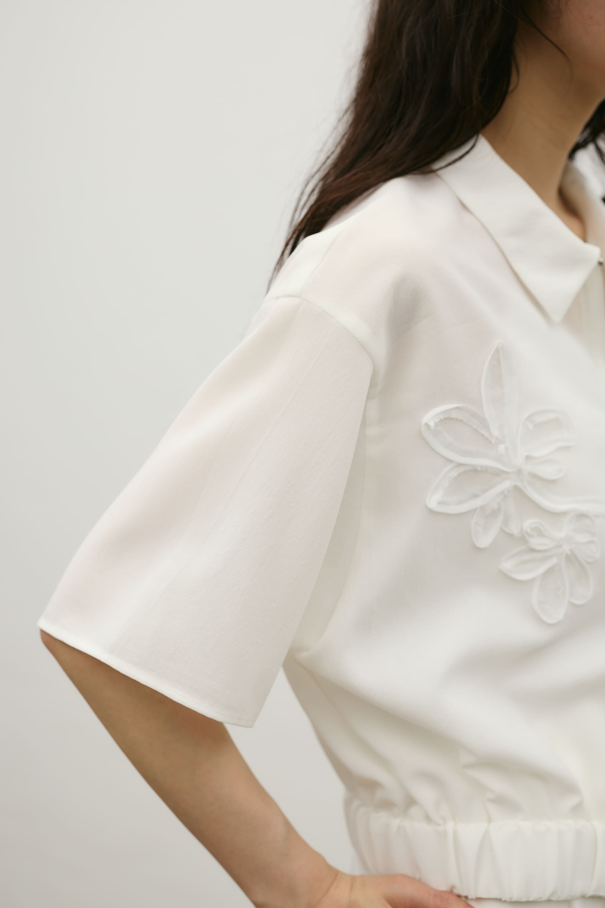 STYLEMIXER「フラワーエンブロイダリージップシャツ」|シャツ・ブラウス|