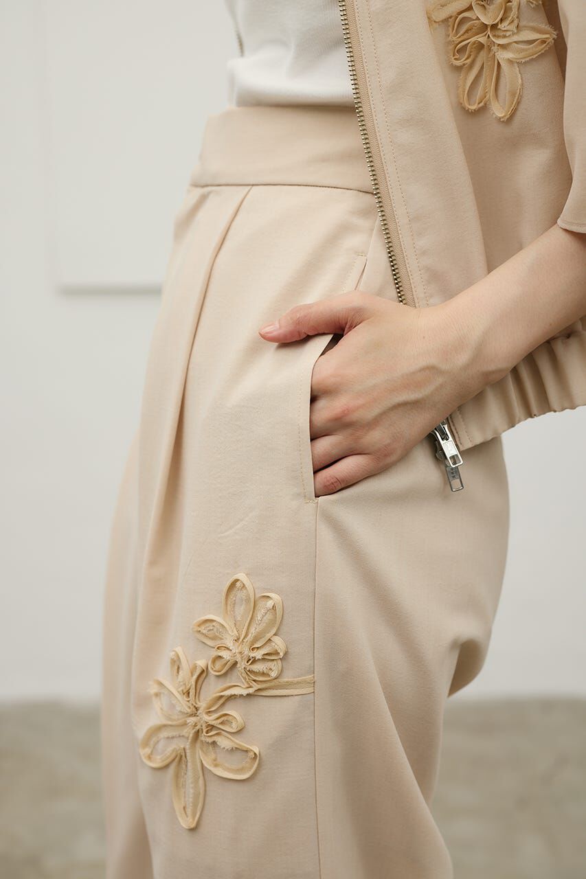 STYLEMIXER「フラワーエンブロイダリータックパンツ」|その他|