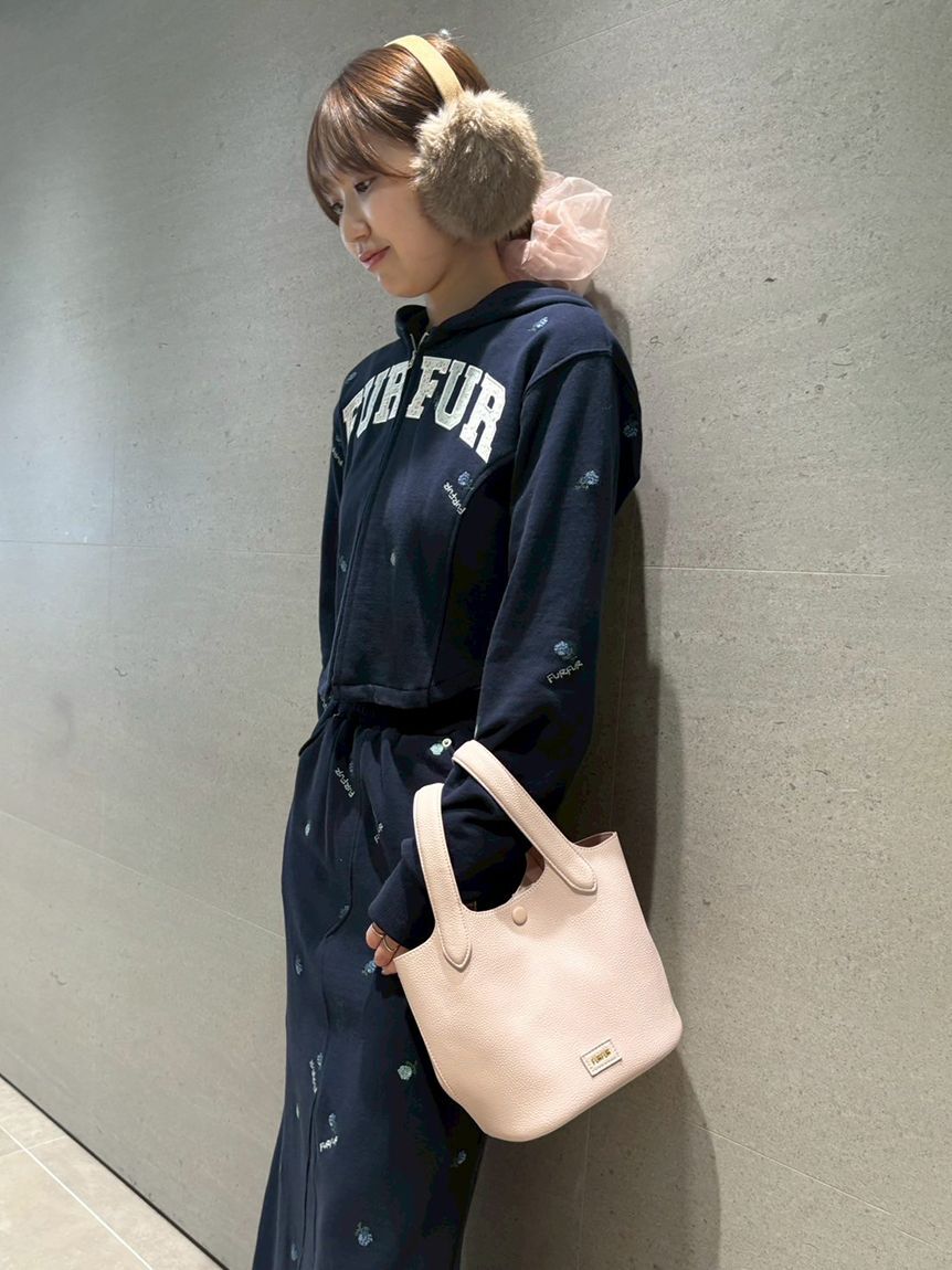 FURFUR「【WEB限定カラー】ロゴカシメバケットバッグ」|ハンドバッグ|
