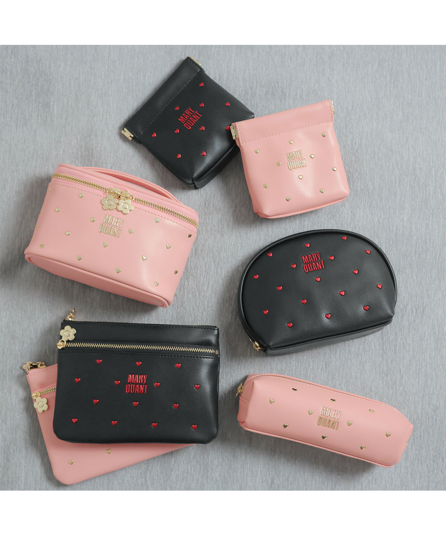MARY QUANT「ハートフロート 2ファスナーポーチ」|ポーチ|