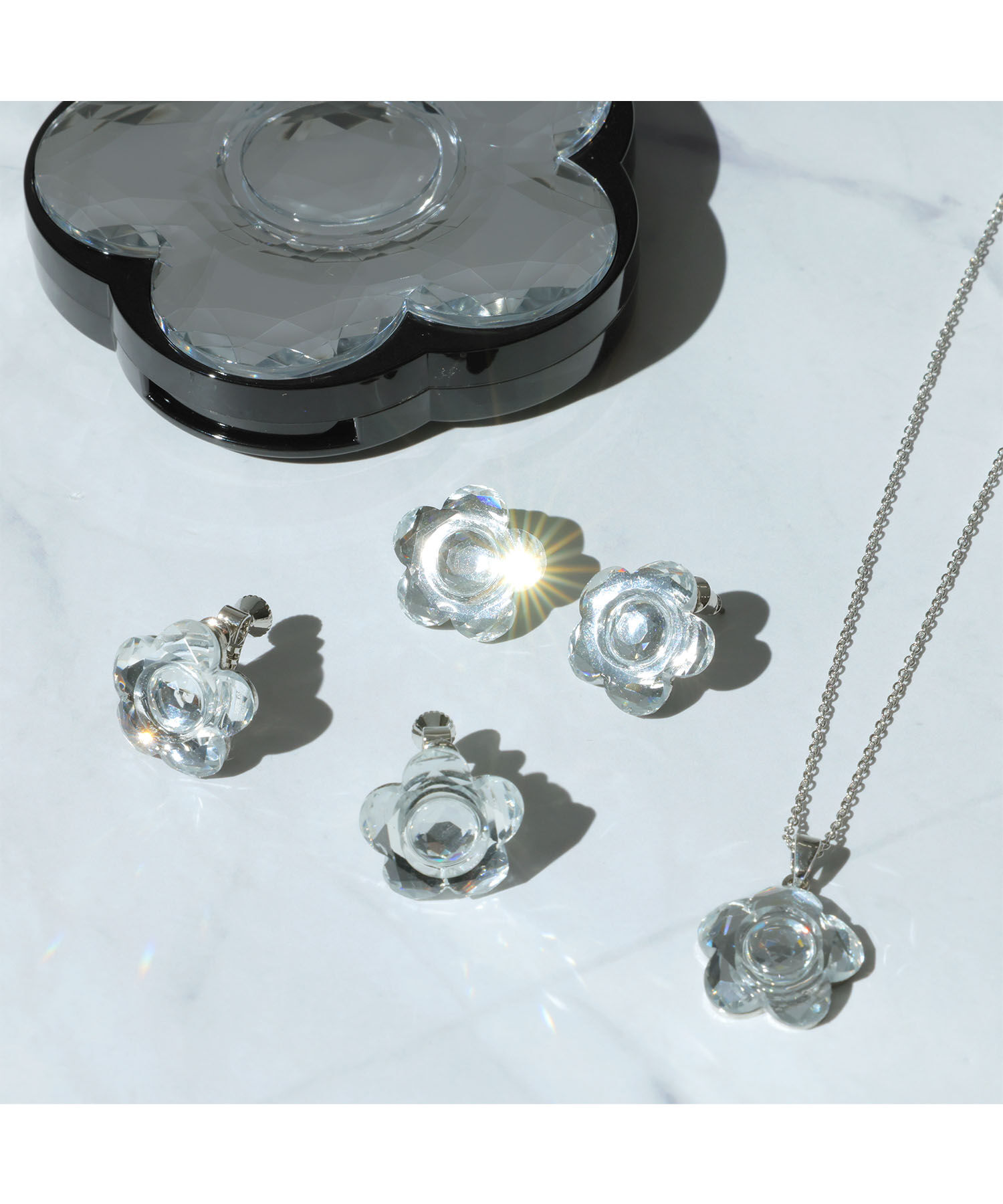 MARY QUANT「チアリージュエル イヤリング」|イヤリング|