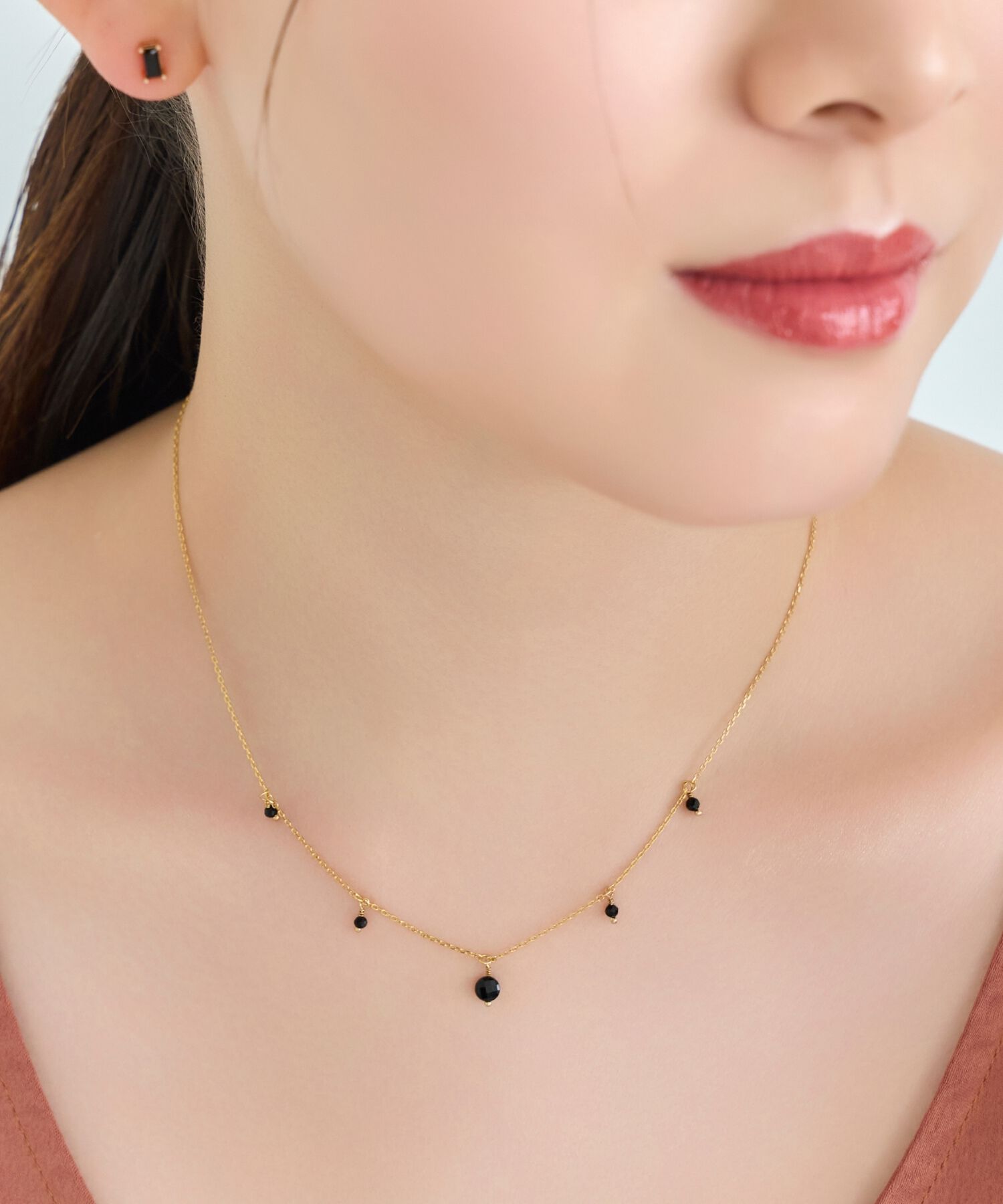 Phoebe「カラージェムステーションワンポイントネックレス/天然石」|ネックレス|ブラック