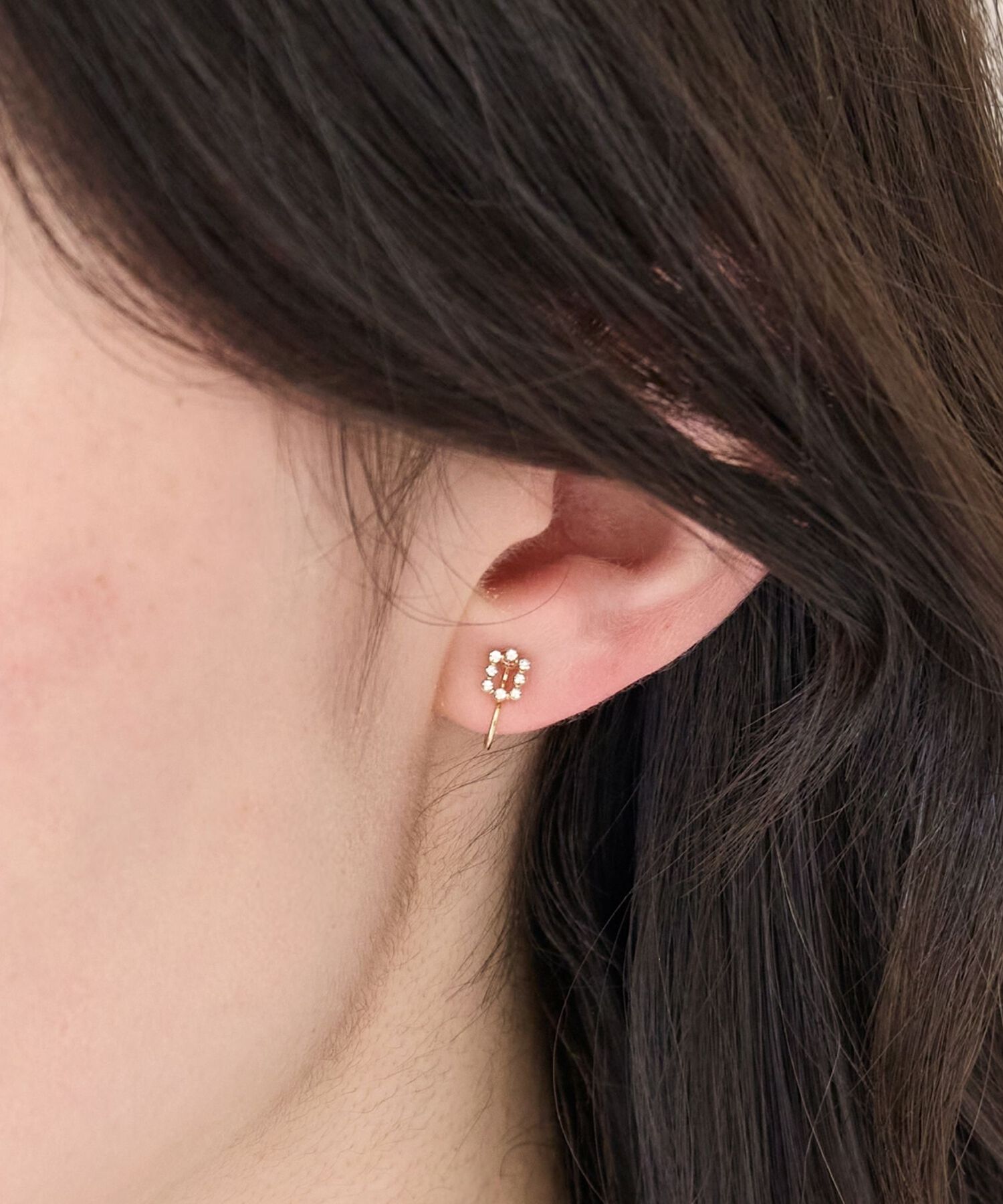 Phoebe「【痛くないシリーズ/金属アレルギー対応】タイニーレクタングルビジューライトフィットイヤリング　小さい」|イヤリング|