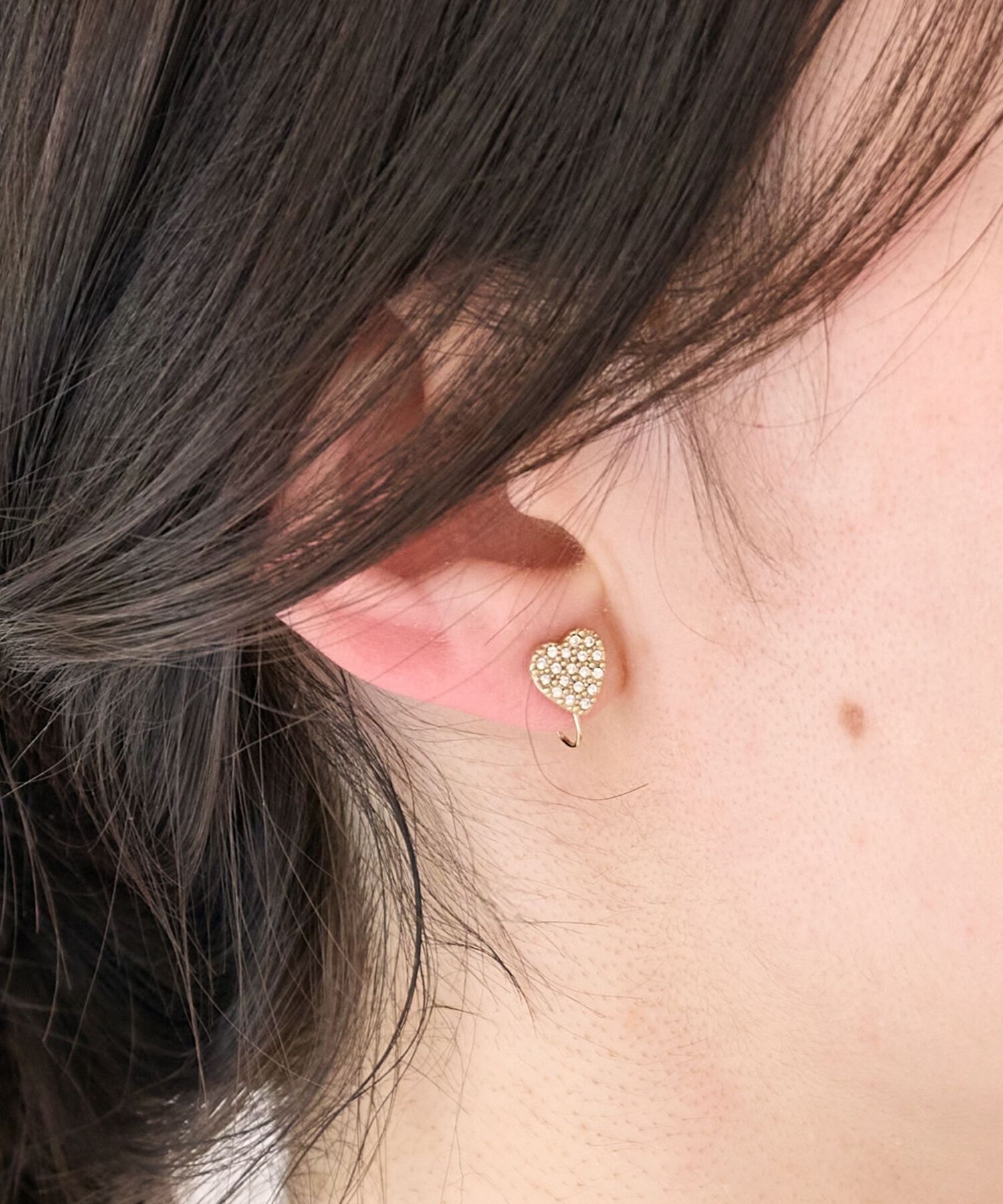 Phoebe「【痛くないシリーズ/金属アレルギー対応】ハートパヴェビジューライトフィットイヤリング」|イヤリング|