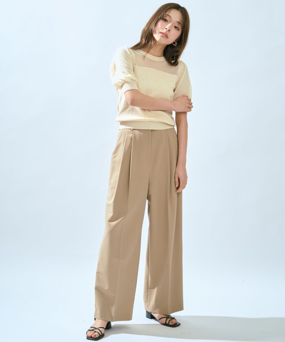 アンドクチュール「シアーニットクルーネックプルオーバー」|ニット・セーター|