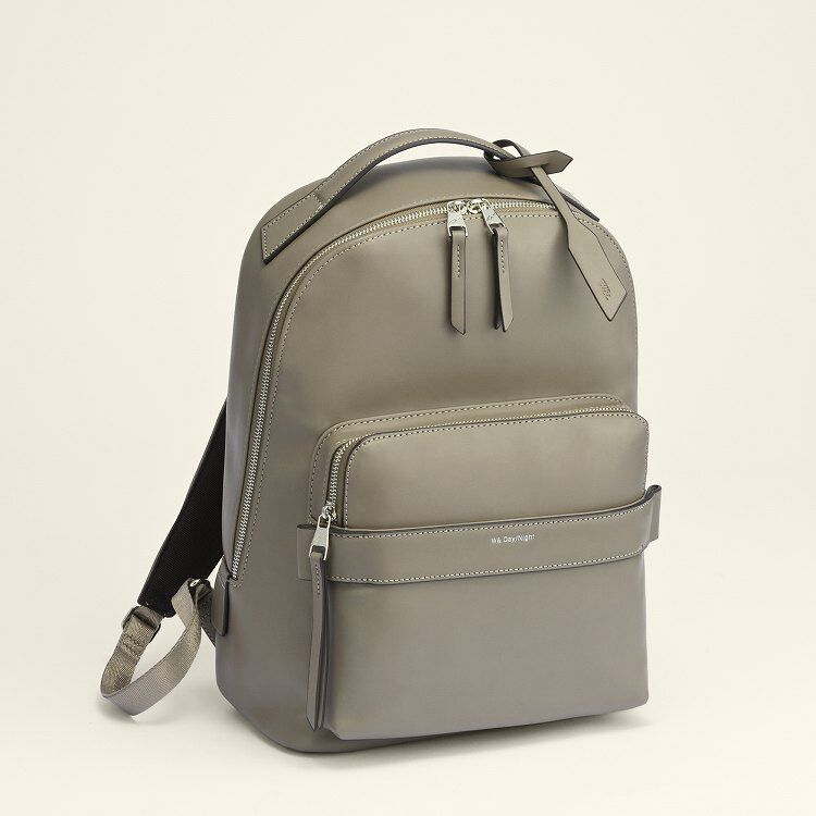 W&.Day/Night「W&.Day/Night ティルカ ラウンドリュック A4サイズ 13.3インチPC収納 19181」|リュック|グレージュ