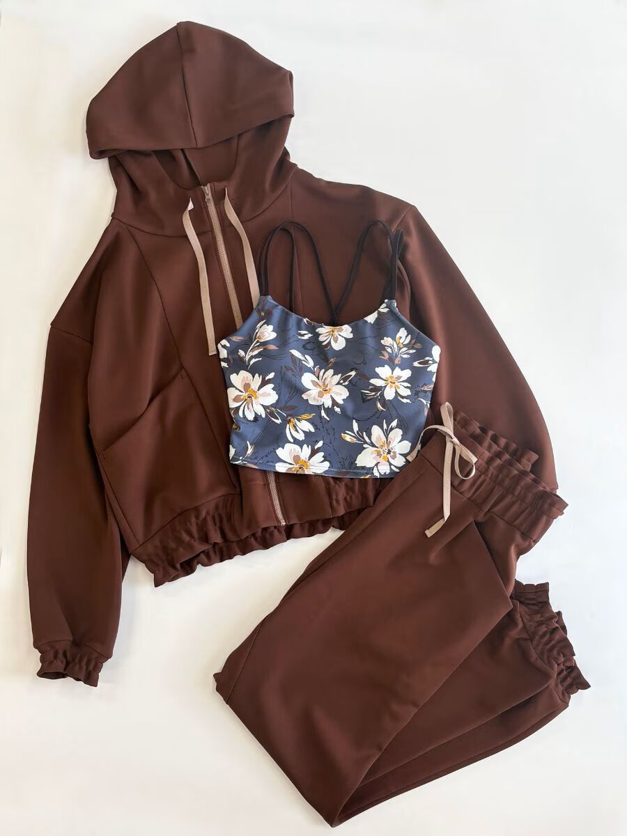  「ライトダンボールニットクロップド丈パーカー【UVbect】」|パーカー|ブラウン