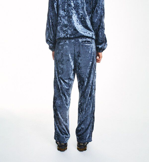 SHIPS「City Ambient Products: クラッシュ ベロア トラックパンツ（セットアップ対応）」|チノ|