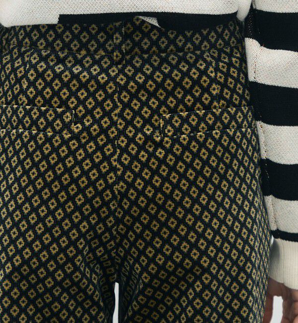 CABaN「ジオメトリックベルベット 2タックワイドパンツ」|チノ|