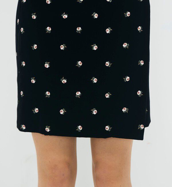 CABaN「ベロア PETIT ROSEプリントミニスカート」|スカート|