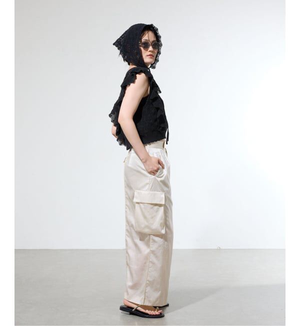 IENA「《予約/一部店舗限定》クロシェニット Vネックレイヤードベスト」|ベスト・ジレ|