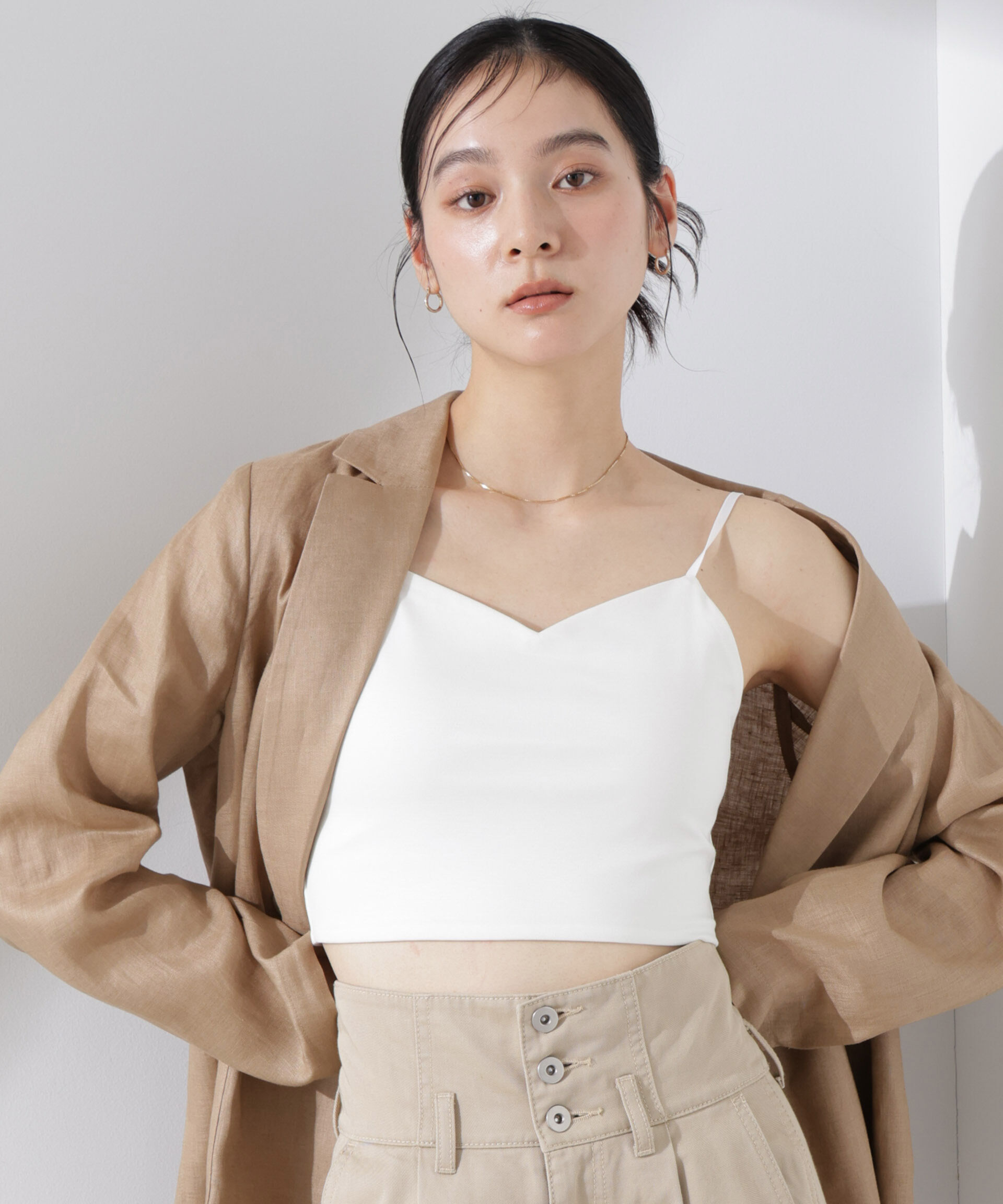 nano･universe「ストレッチポンチカップ付きブラトップキャミソール」|Tシャツ・カットソー|ホワイト