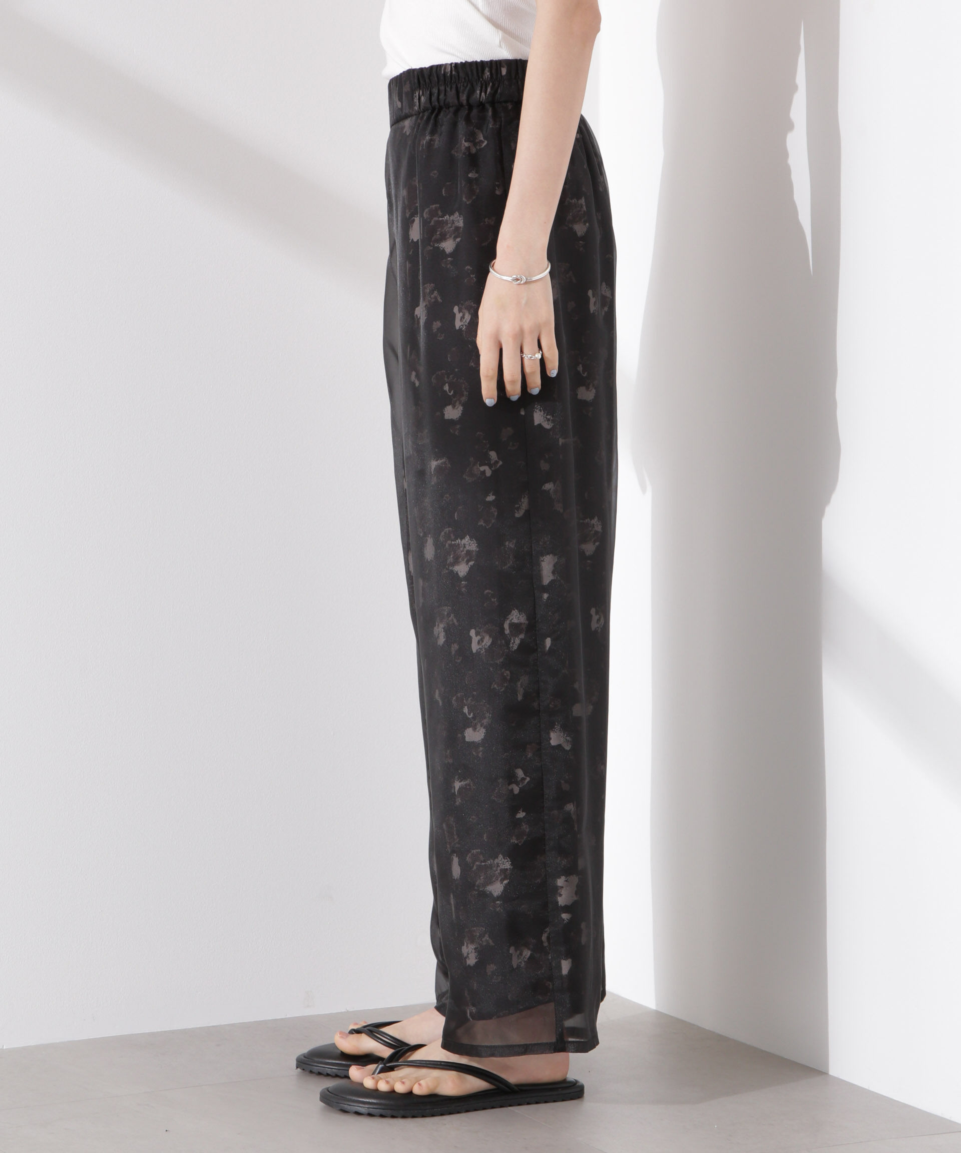 nano･universe「シアーオーガンジーコンビプリントパンツ」|チノ|