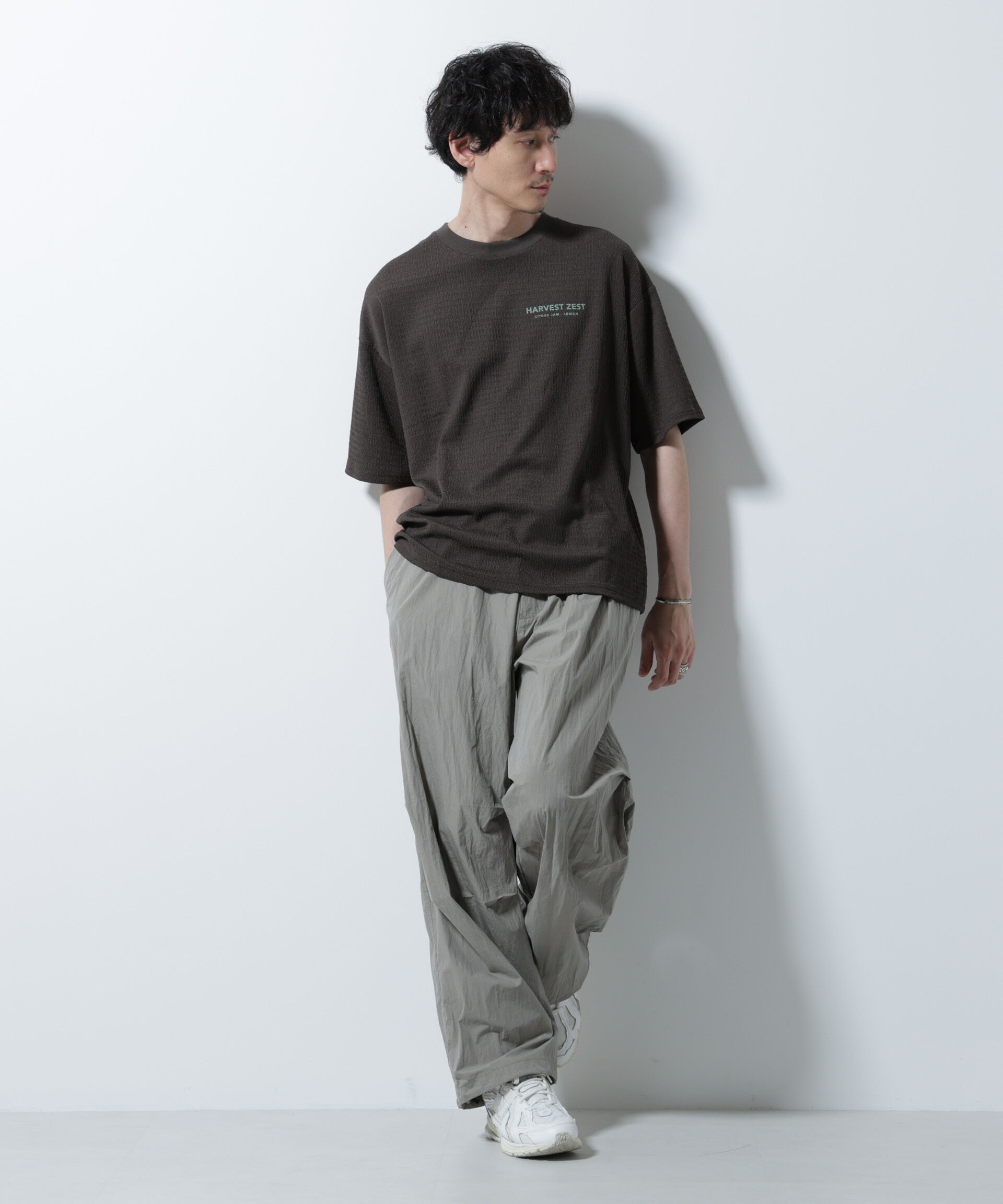 nano･universe「ライトウェイトバギーパンツ」|チノ|