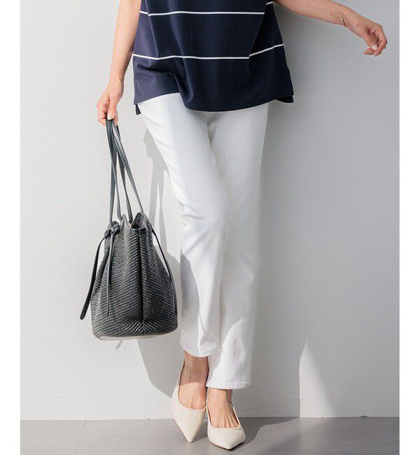 23区「【CLASSY.6月号掲載】23区DENIM ボーイフィット パンツ」|デニム|ホワイト系