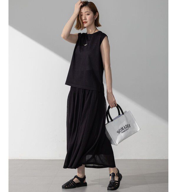 23区「【CanCam10月号掲載/新色追加】シャイニーシアー ノースリーブ ニット」|ニット・セーター|