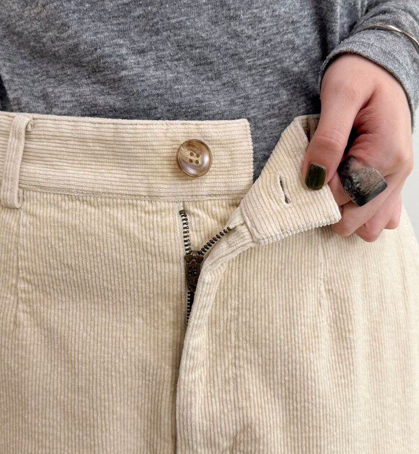 fredy emue「コーデュロイストレートパンツ」|チノ|