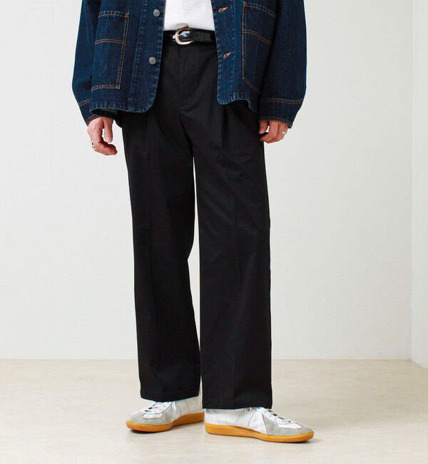 GLOSTER「【大人の万能パンツ】タックチノイージートラウザー」|チノ|ブラック