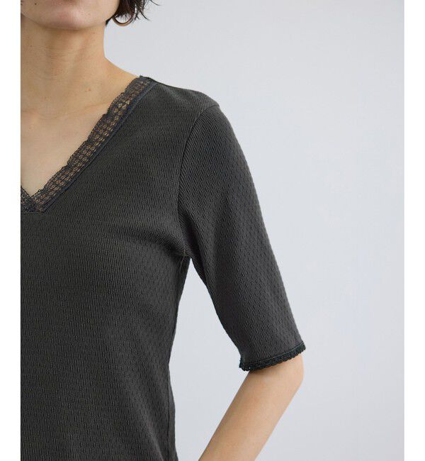 SALON adam et rope'「【Angie La La for SALON】GENTLE intimate レースVネックプルオーバー」|Tシャツ・カットソー|