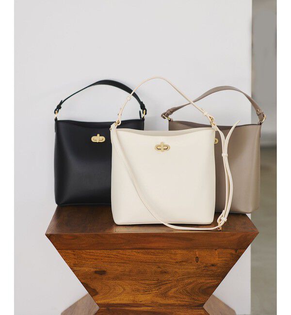 VIS「楕円ひねり3層ショルダーバッグ/2WAY」|ショルダー・メッセンジャー|