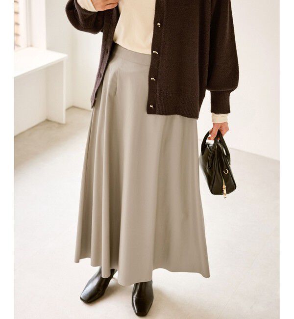 Rope&rsquo;Picnic「シンセティックレザーフレアロングスカート」|スカート|ベージュ(27)