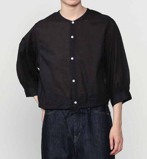 LE GLAZIK「LE GLAZIK | シアーサッカー カラーレスシャツ WOMEN」|シャツ・ブラウス|BLACK