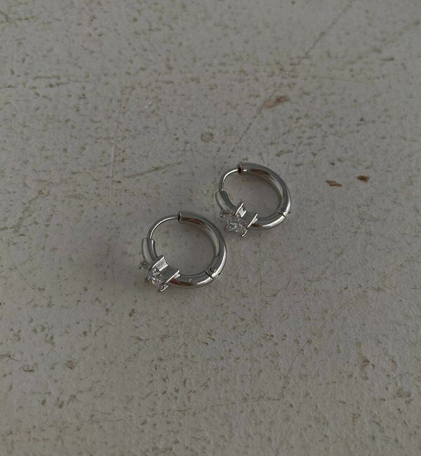  「【インフルエンサー SAKURA企画】アレルギー対応 スターピアス」|ピアス|