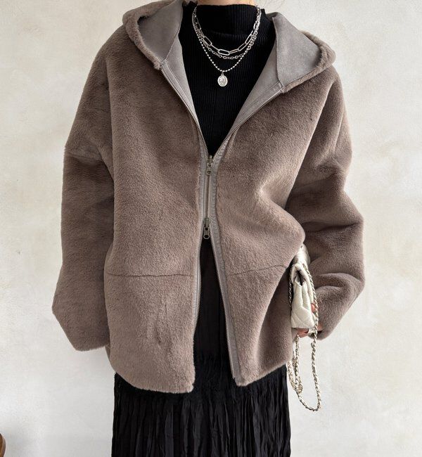  「リバーシブルフェイクムートンコート」|その他|