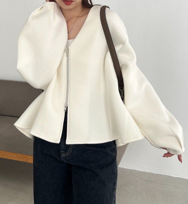  「【スタイルアップが叶う/伸縮性◎】ペプラムジップカーディガン」|Tシャツ・カットソー|オフホワイト