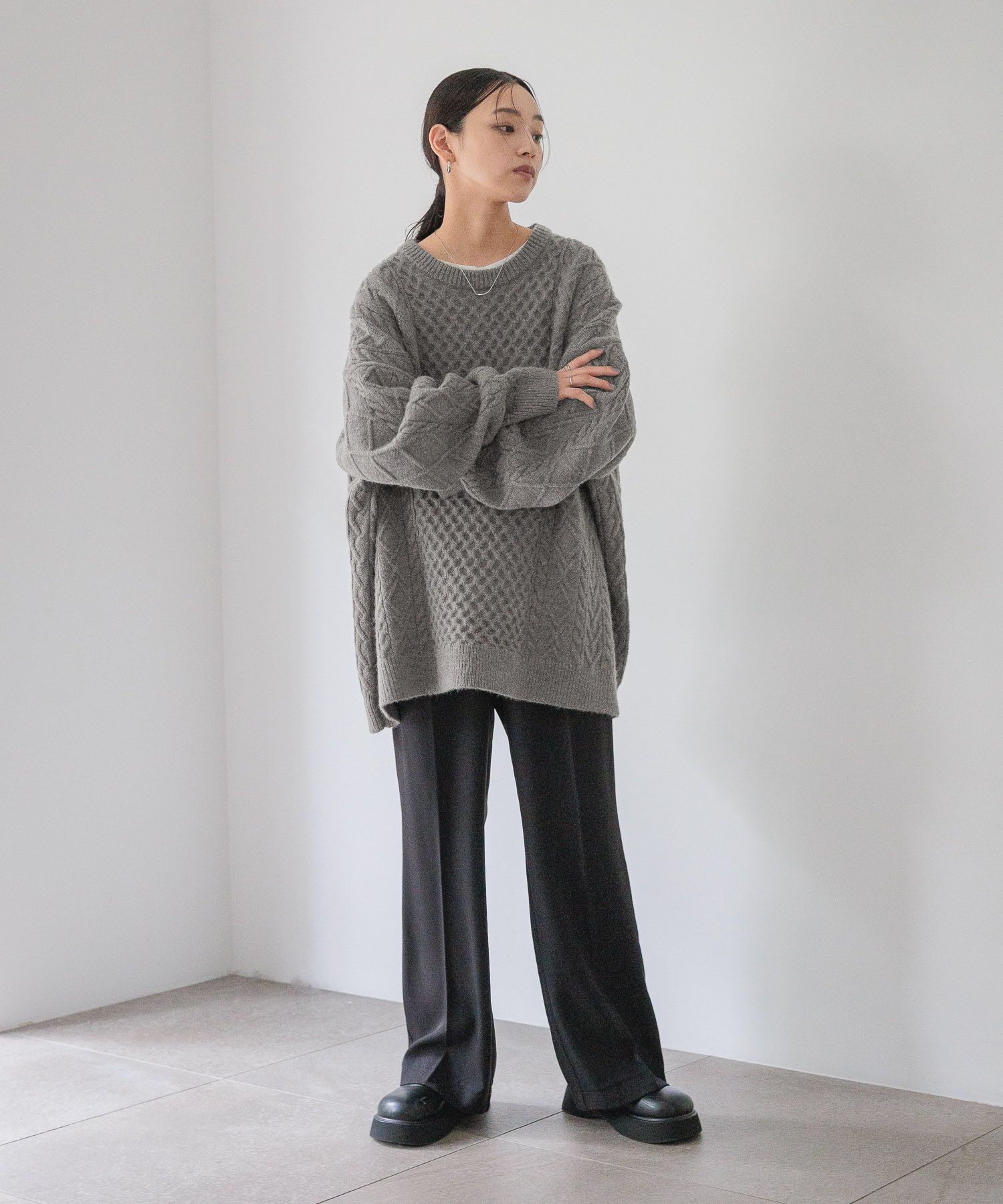 LOWRYS FARM「センタープレスフレアパンツ」|チノ|