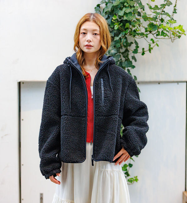 Rouge vif「【NANGA / ナンガ】BOA FLEECE ZIP HOODIE / ボアフ」|パーカー|