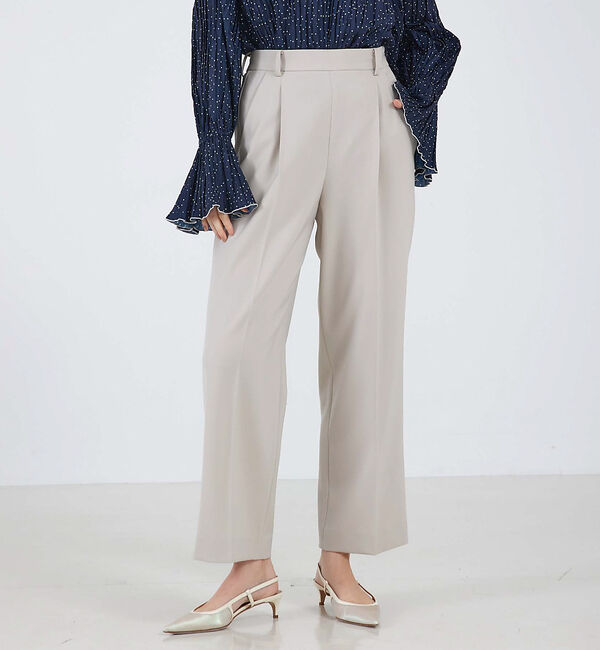 qualite「センタープレスストレートパンツ」|スラックス|